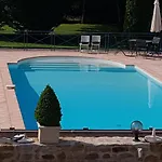 Couette-café Moulin Du Soustre 4*