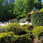 Moulin Du Soustre 4*