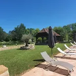 Couette-café Moulin Du Soustre 4*