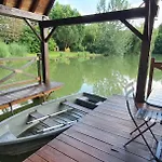 Moulin Du Soustre Couette-café 4*
