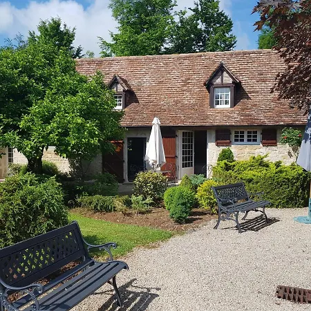 Moulin Du Soustre Bed & Breakfast *