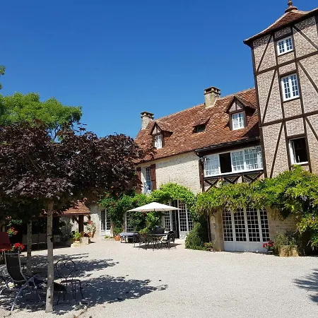 Moulin Du Soustre Bed & Breakfast