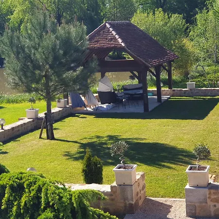 Moulin Du Soustre 4*