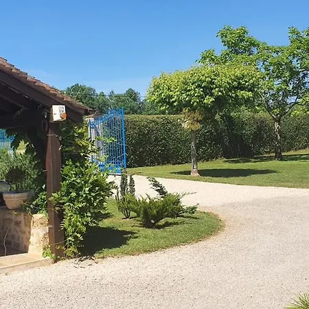 Moulin Du Soustre Bed & Breakfast *