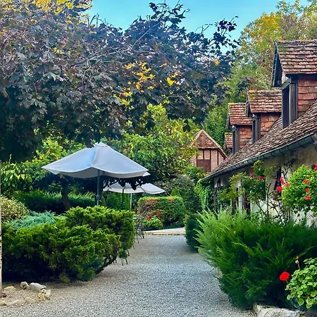 Moulin Du Soustre 4*