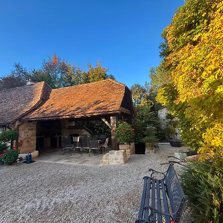 Nocleg ze śniadaniem Moulin Du Soustre 4*
